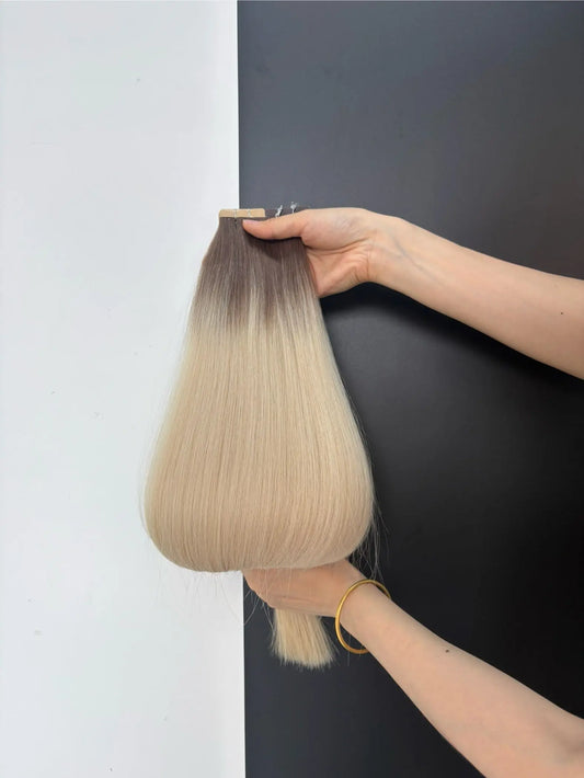 Tape-in Extensions, Kall Blond Balayage VA Bsextensions